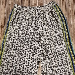 Crown & Ivy Pants. Size 1x